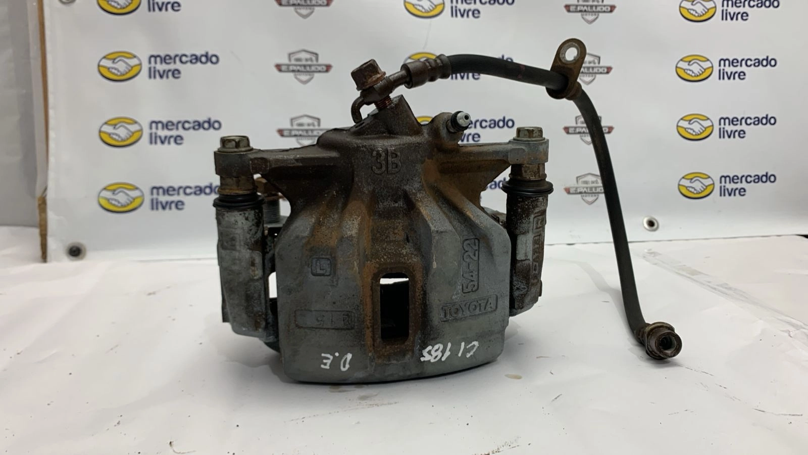 PINÇA FREIO DIANTEIRA ESQUERDA SEM ABS TOYOTA COROLLA XEI 1.8 16V 1998 A 2002