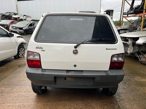 Tampa Traseira Fiat Uno 2011/2012