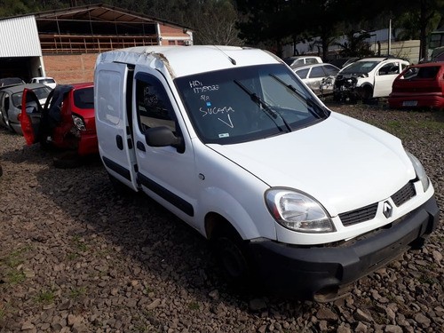 Sucata Renault Kgoo 1.6 Flex 2013 Rs Caí Peças