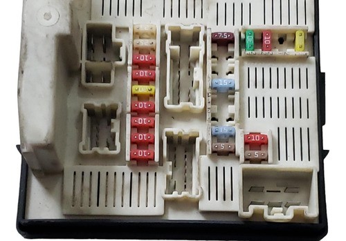 Modulo Caixa Fusível Renault Megane 2.0 1.6 2009 2010 A 2012