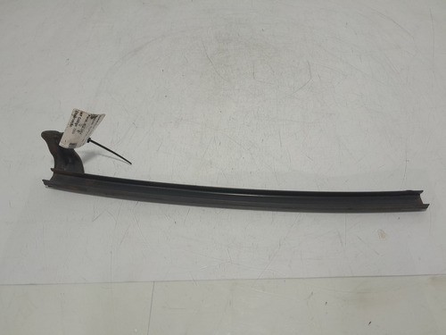 Guia Do Vidro Porta Dianteira Direita Hilux Sr5 1995/2004