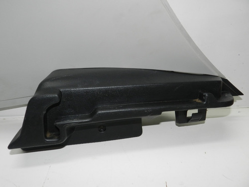 Moldura Direita Tampa Traseira Com Suporte Peugeot 307 02/05