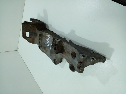 Suporte Alternador/compressor Vw Bora/ 00 R06a903143p (m)