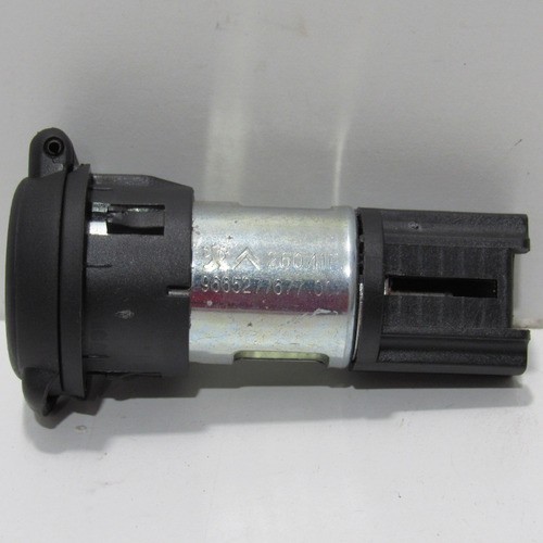 Tomada 12 V Porta Malas Peugeot 3008 2011 2012 2014 2015