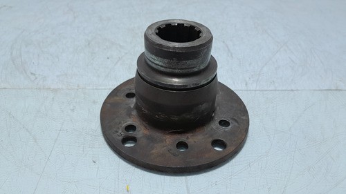 Flange Luva Eixo Cardan Caixa Clark 240f (1° Seca) 4 Marchas