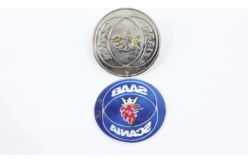 Emblema Dragão Capô Com Parafuso Scania 112 - 310 1984-1998 