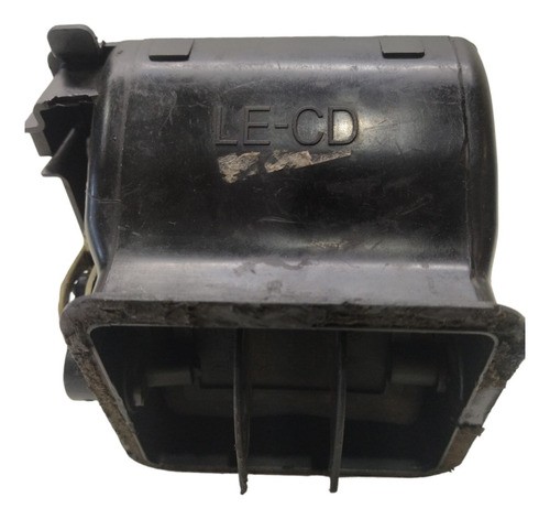 Difusor De Ar Lado Esquerdo Vw Constellation 24250