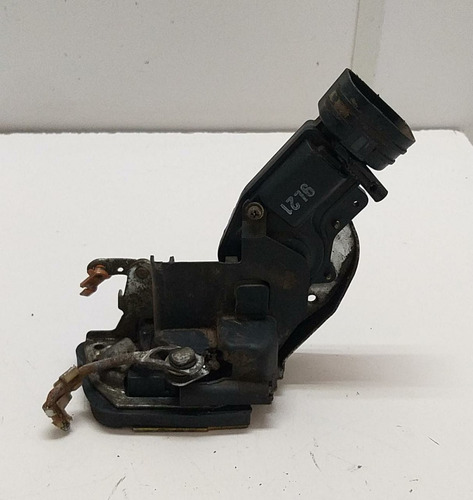 Fechadura Traseira Direita Toyota Corolla 1998 A 2002