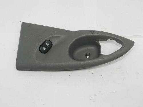 Moldura Vidro Elétrico Traseiro Esquerdo Ford Focus 01 A 08