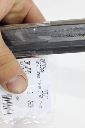 Guia Vidro Porta Diant Le Dodge Ram 1500 93/01 Us (597)