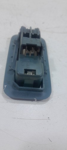 Luz De Teto Renault Scenic Megane 99/10 7700835131 (vj)