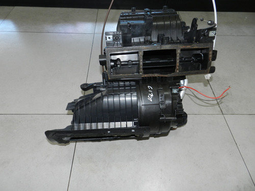 Caixa Ventilação Evaporadora Renault Megane 2008 (sem Motor)