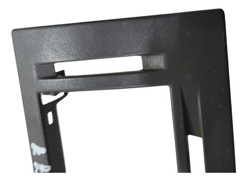 Moldura Do Difusor Lado Direito Gm Meriva 02/12 (al) Cxf 77