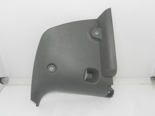 Moldura Coluna Inferior Dianteira Direita Ford Focus 02 A 10
