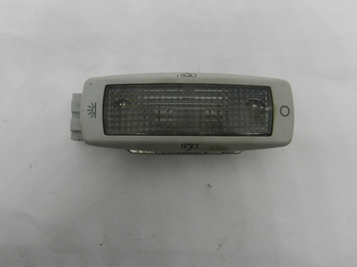 Luz Teto Cortesia Lateral Vw Spacefox Golf Bora 3b0947291