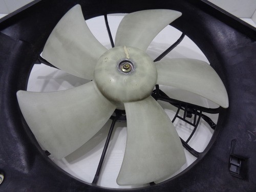 Eletro Ventilador Ventoinha Da Agua Fit 2004 2005 2006 2007 