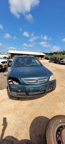 Gm Astra Sedan Confort 2004 2005 128cv Flex Para Peças (m)