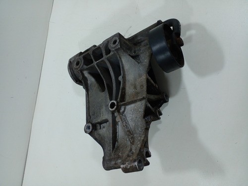 Suporte Alternador Vw Polo/golf 98/04 037903143 (m)