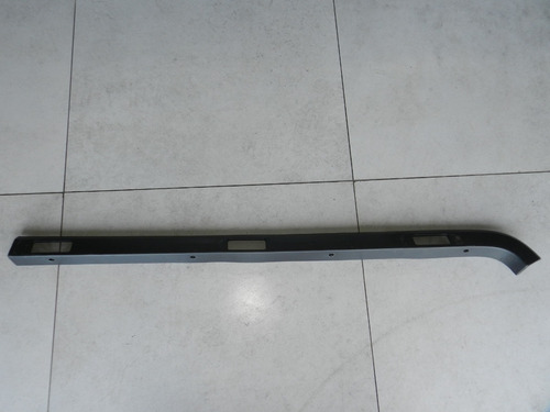 Friso Borda Caçamba Lado Direito Vw Saveiro G5 A G7 08/19