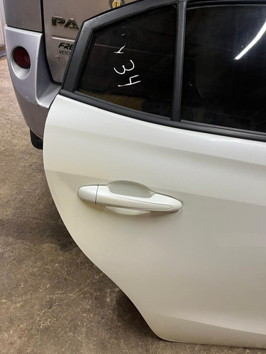 Porta Td Toyota Yars Sedan 2019 Original S Acessórios Usado