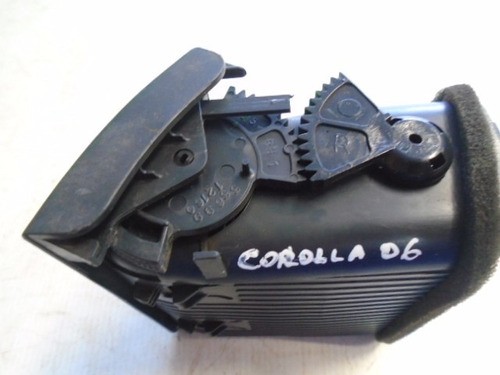 Difusor De Ar Lateral Direito Corolla 2003 A 2008