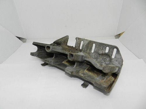 Suporte Coletor Admissão Renault Clio 99/06 7700110112