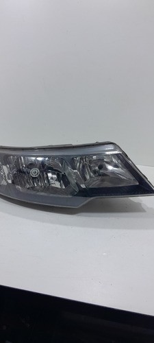 Farol L.d Kia Cerato Xe 2011 Com Detalhe (vj)