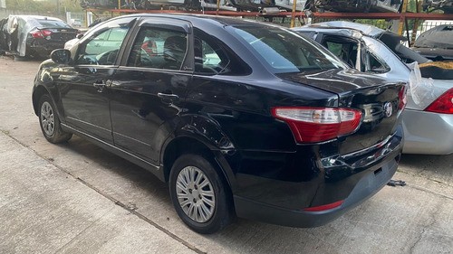 Fiat Grand Siena 1.4 88cvs Flex 2013 2014 Vendido Em Peças