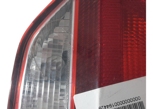 Lanterna Traseira Esq Volkswagen Voyage 1.6 C/ Detalhes (ap)