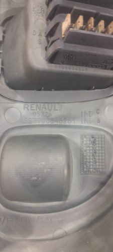 Moldura Console Central Renault Scenic 98/10 7700846261 (vj)