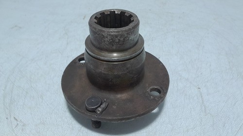 Flange Luva Eixo Cardan Caixa Clark 240f (1° Seca) 4 Marchas