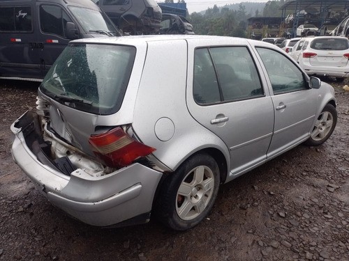 Sucata Volkswagen Golf 1.6 2001/2002 Gasolina