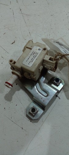 Motor Trava Elétrica Porta Malas Vw Gol Fox Voyage G5 G6 (r)