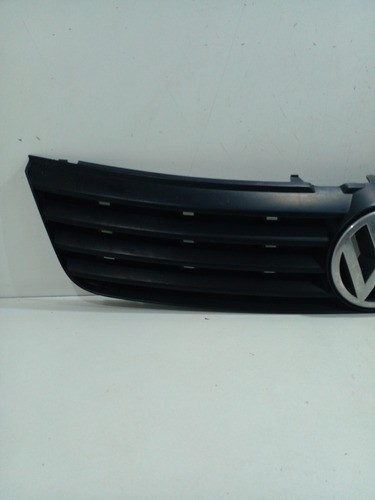 Grade Dianteira Volkswagen Passat Alemão 98 3b0853653c (vj)