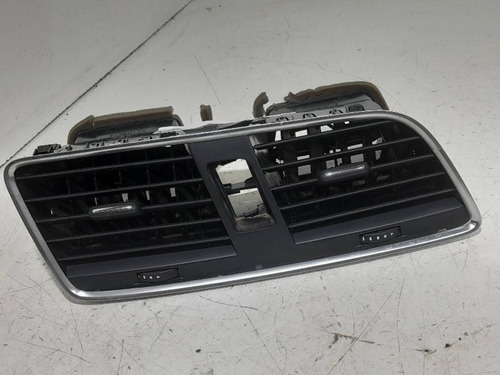 Difusor Central Audi Q3 2017 8u1820951