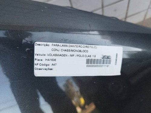 Para-lama Dianteiro Direito   Polo Clas. 1.8 Mi 1998