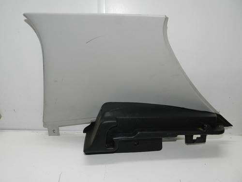 Moldura Direita Tampa Traseira Com Suporte Peugeot 307 02/05