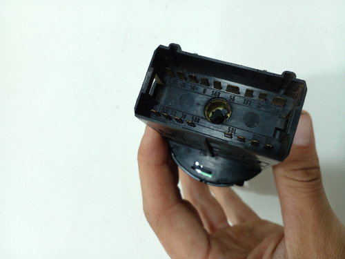 Botão Chave Luz Vw Santana 2000 373941534 (m)