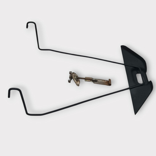 Suporte Estepe E Parafuso Ford Fiesta 96 A 1999