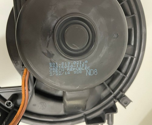 Motor Ventilador Ar Golf Tsi 1.4 2015 - 5q1819021a