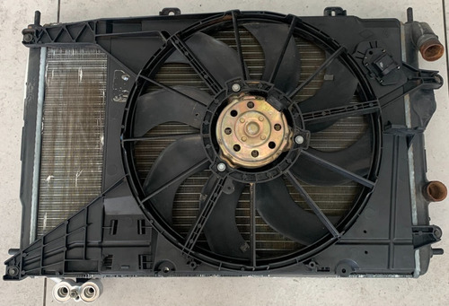 Radiador Scenic Pri 2.0 16v 136cv Autom. Ano 2004/2009