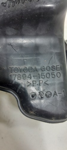 Caixa Fitro Ar Toyota Corolla 98/02 1789415050 (vj)