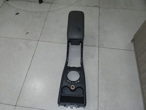 Console Central Apoio Braço Renault Megane 08/13 C Detalhe
