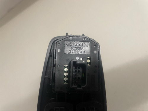 Comando Botão Retrovisores R400 2018 - 0431601