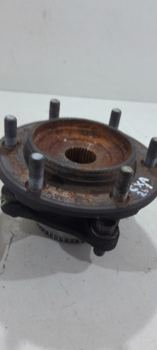 Cubo De Roda Toyota Hilux Srv 3.0 05/15 (vj)