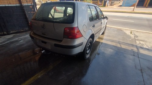 Sucata Golf 1.6 Sr 1999/2001 Manual P/remoção Peças Acessos