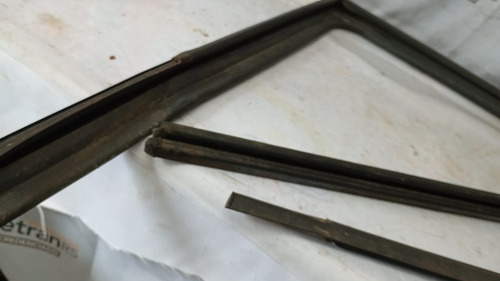 Borracha Vidro Fixo T Esquerdo Hatch Jac J3 2010/14 25866