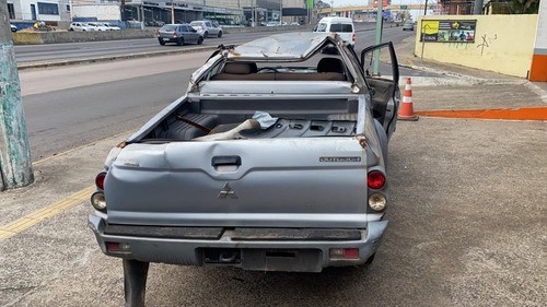 Sucata Mitsubishi L200 2010 2.5 8v Retirada De Peças