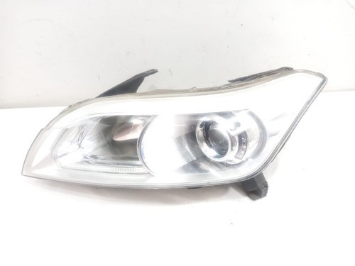 Farol Esquerdo Lifan X60 2014 ( Detalhe )