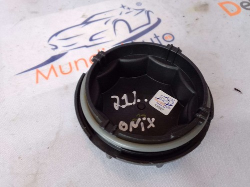 Tampa Vedação Farol Gm Onix 2019/..  13687